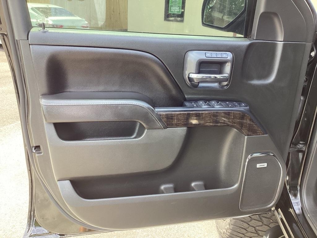 GMC Sierra 1500 Denali Crew Cab Long Box 4WD 2015