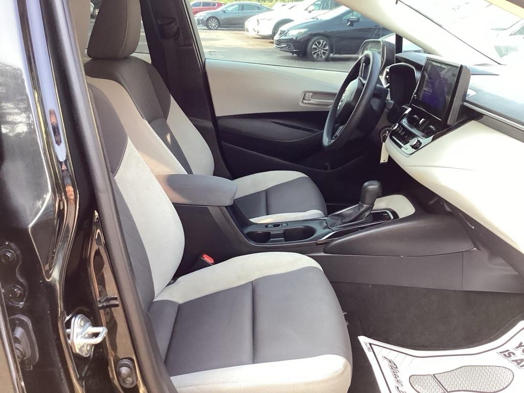 Toyota Corolla LE 2024