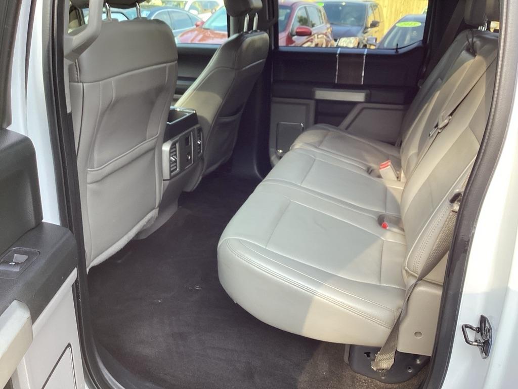 Ford F-150 Lariat SuperCrew 4WD 2016