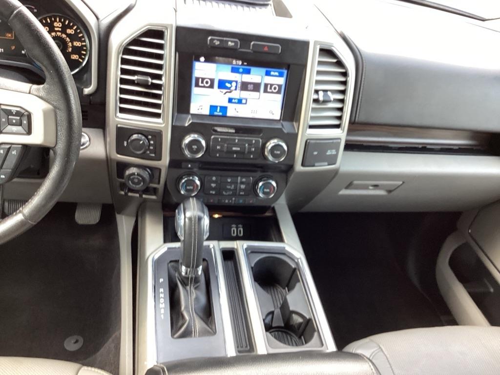 Ford F-150 Lariat SuperCrew 4WD 2016