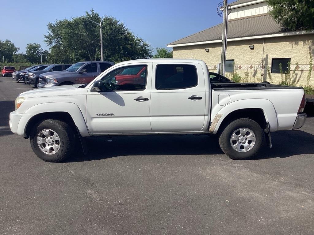 Toyota Tacoma PreRunner Double Cab V6 Auto 2WD 2009