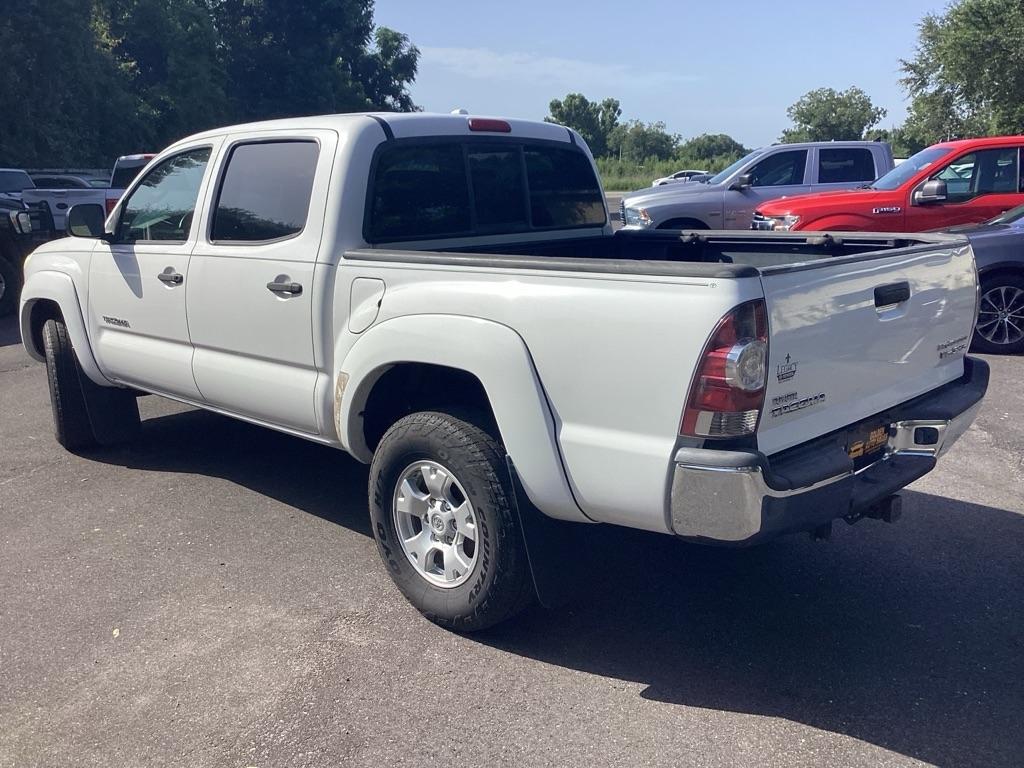 Toyota Tacoma PreRunner Double Cab V6 Auto 2WD 2009