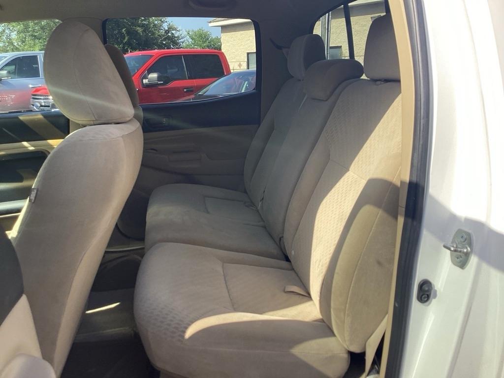 Toyota Tacoma PreRunner Double Cab V6 Auto 2WD 2009