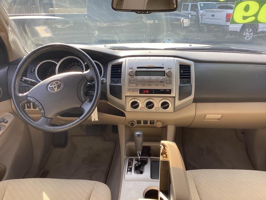 Toyota Tacoma PreRunner Double Cab V6 Auto 2WD 2009