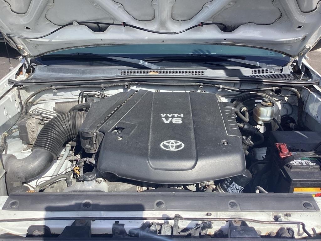 Toyota Tacoma PreRunner Double Cab V6 Auto 2WD 2009