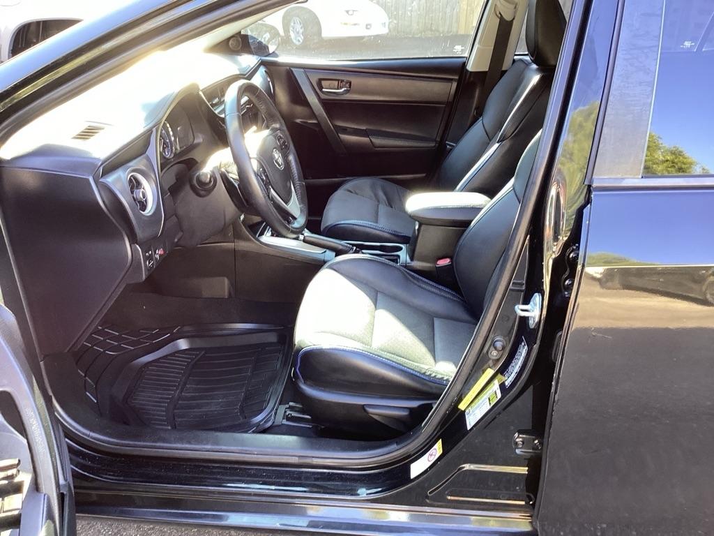 Toyota Corolla L CVT 2018