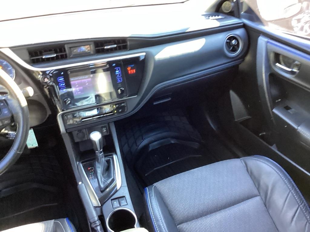 Toyota Corolla L CVT 2018