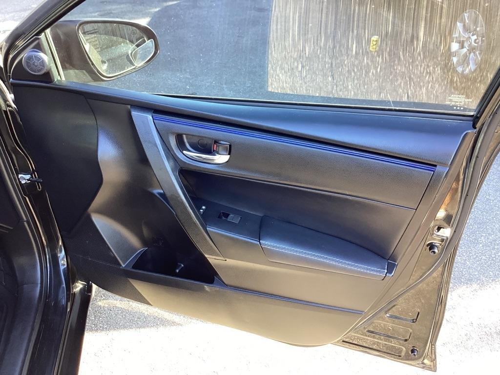 Toyota Corolla L CVT 2018