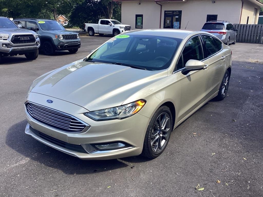 Ford Fusion S 2017