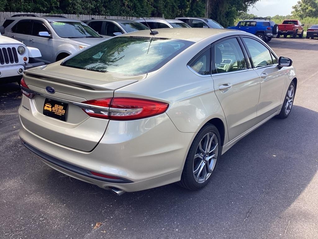 Ford Fusion S 2017