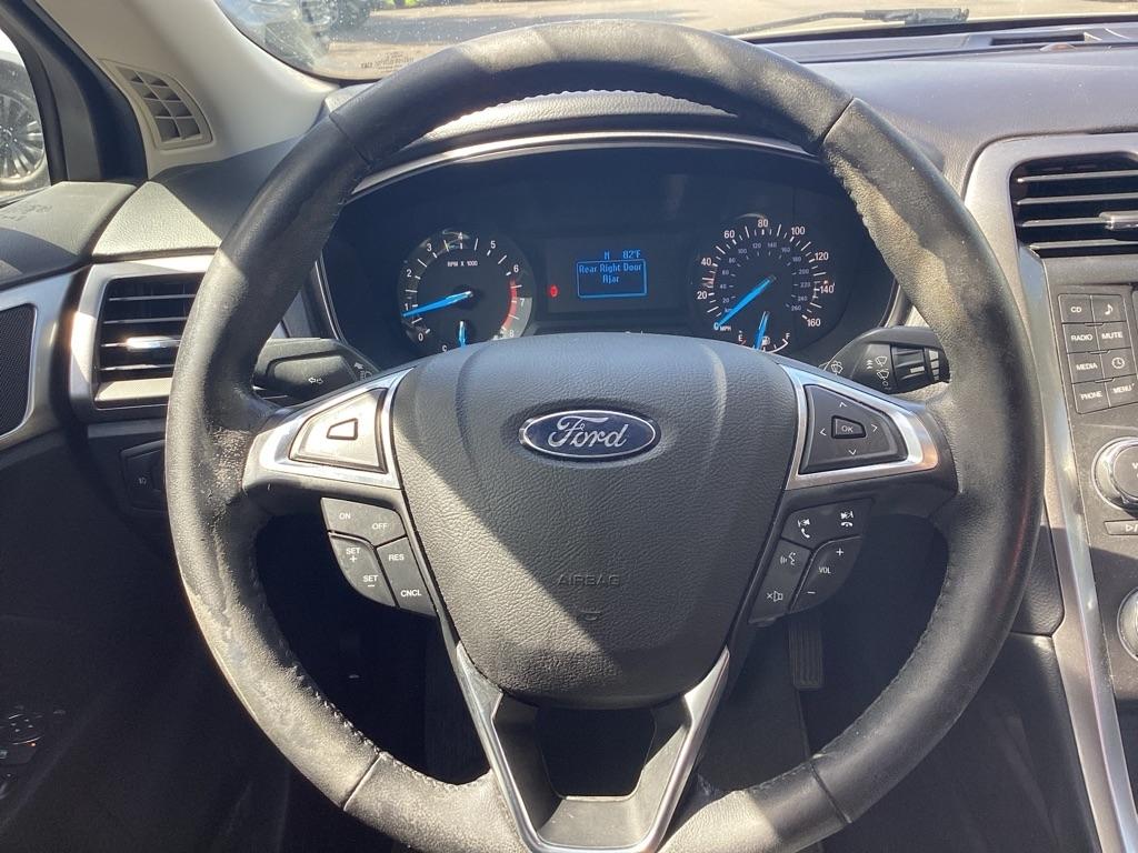 Ford Fusion S 2017