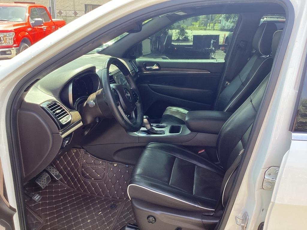 Jeep Grand Cherokee Overland 2WD 2019