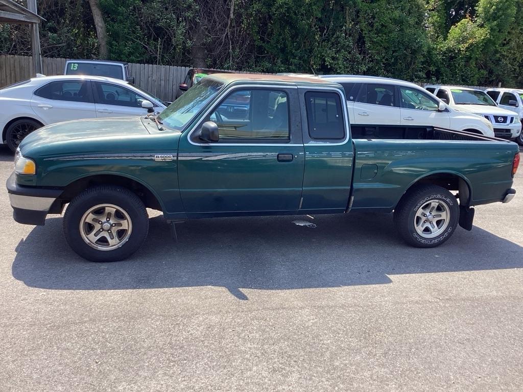 Mazda B-Series B4000 SE Cab Plus 2WD 1998