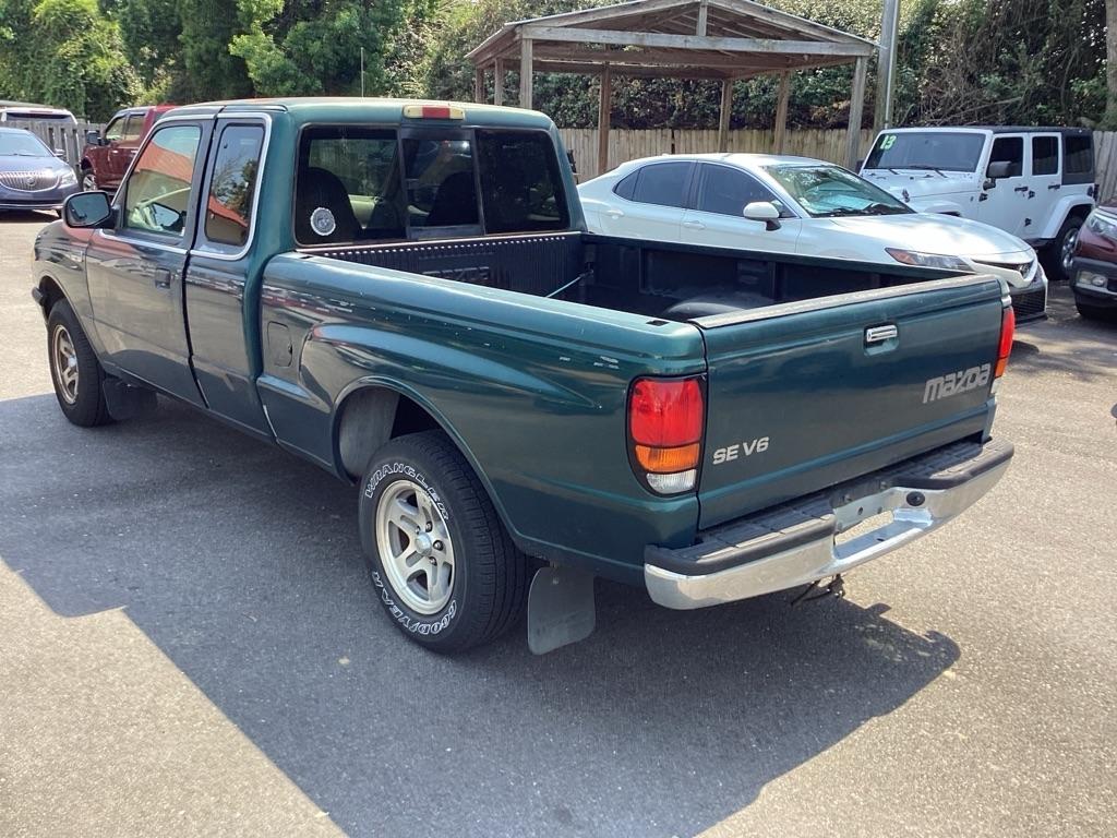 Mazda B-Series B4000 SE Cab Plus 2WD 1998