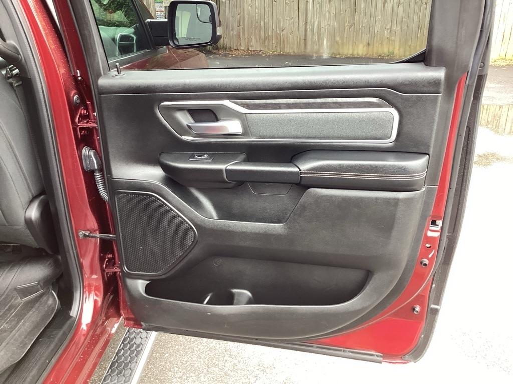 RAM 1500 Big Horn Crew Cab SWB 4WD 2019