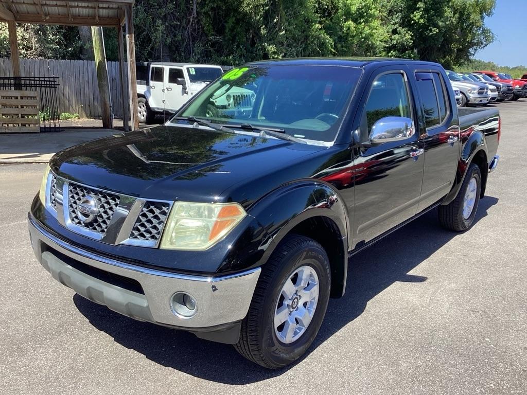 Nissan Frontier LE Crew Cab 4WD 2005