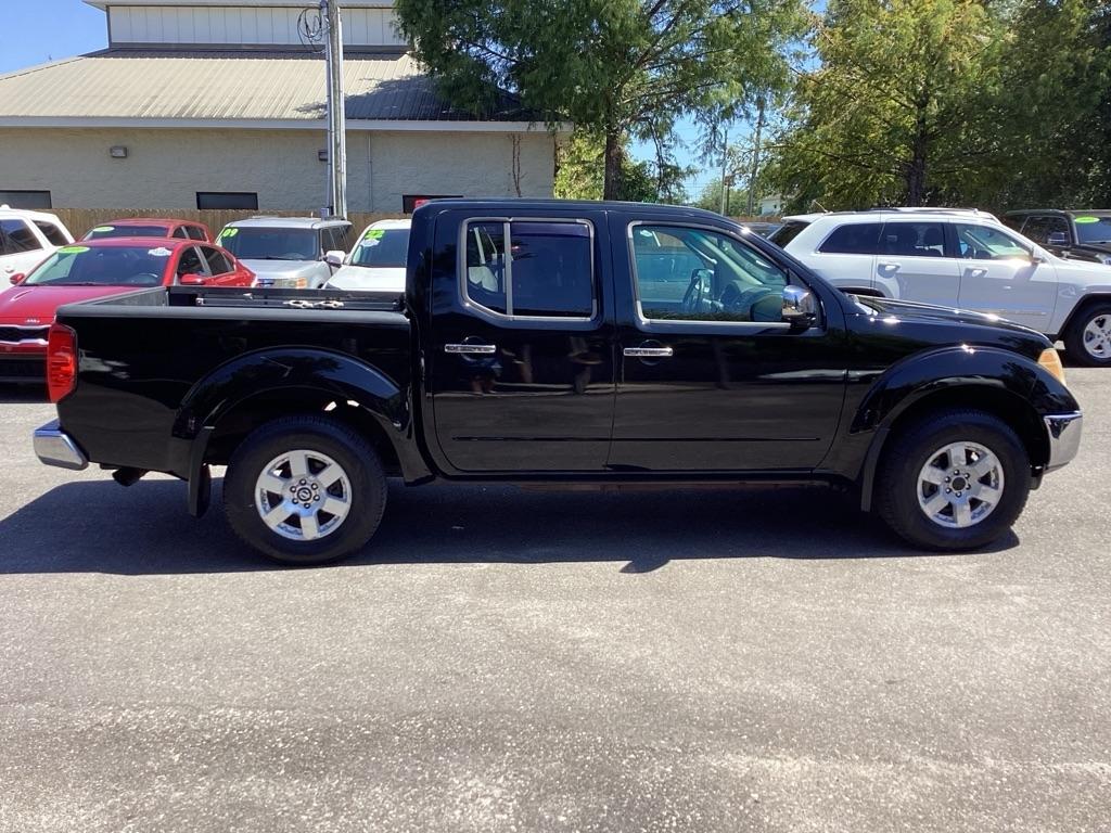 Nissan Frontier LE Crew Cab 4WD 2005