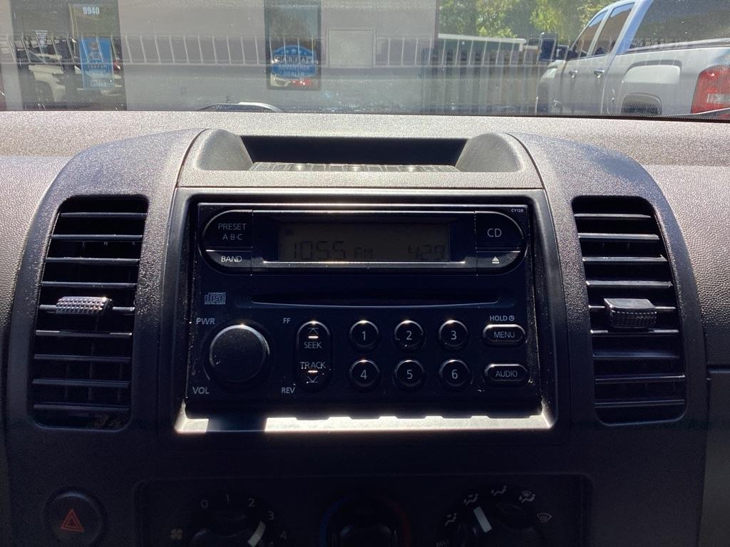 Nissan Frontier LE Crew Cab 4WD 2005