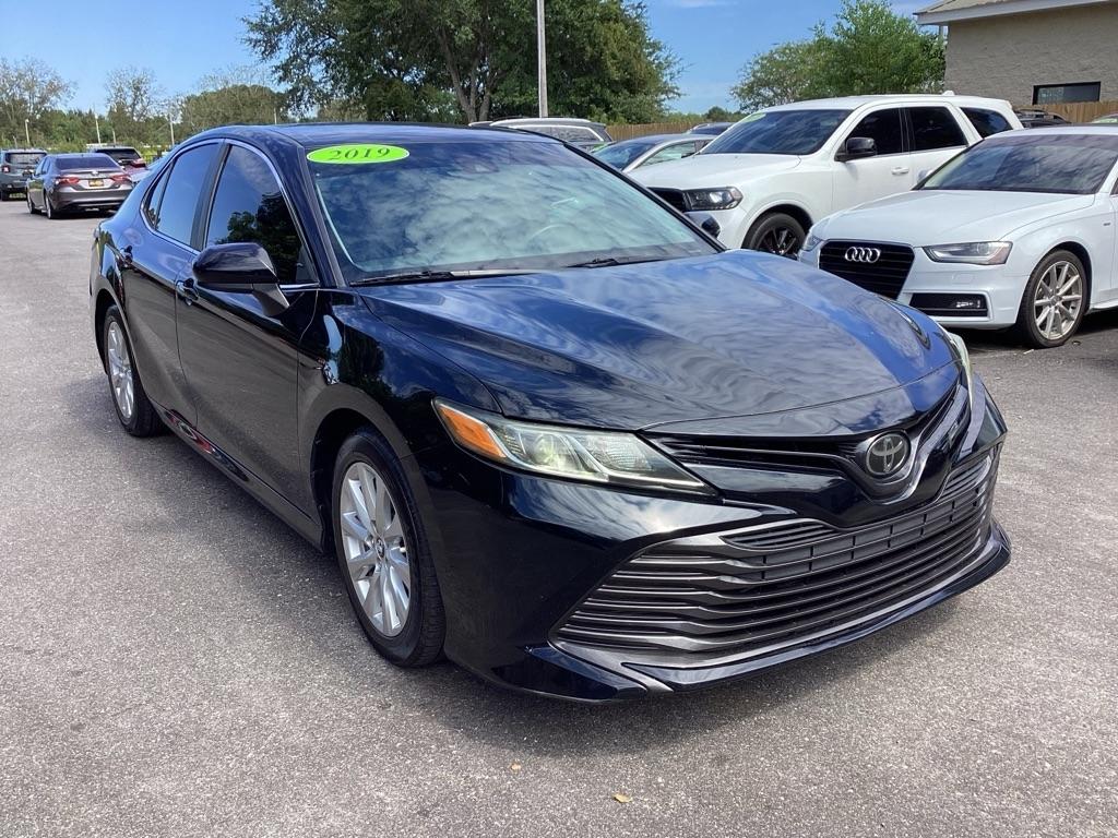 2019 Toyota Camry LE