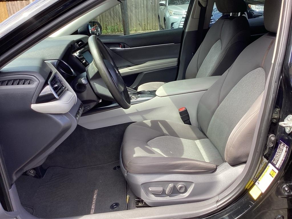 Toyota Camry L 2019