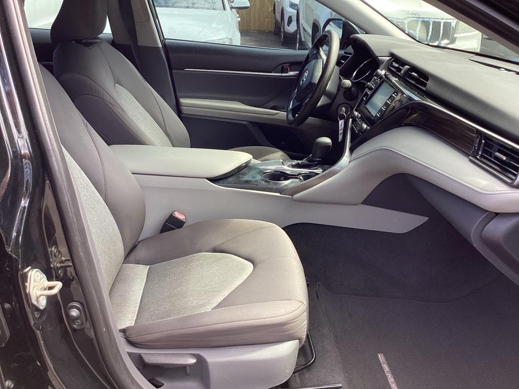 Toyota Camry L 2019