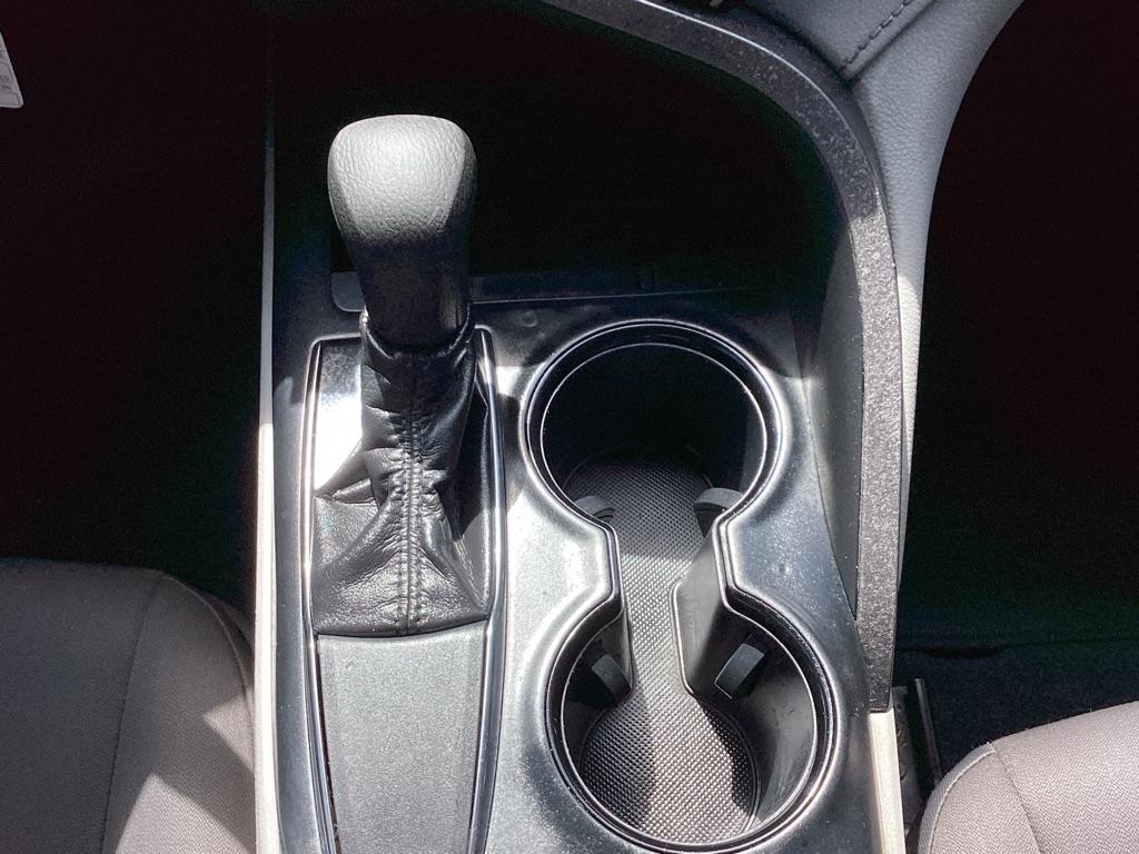 Toyota Camry L 2019