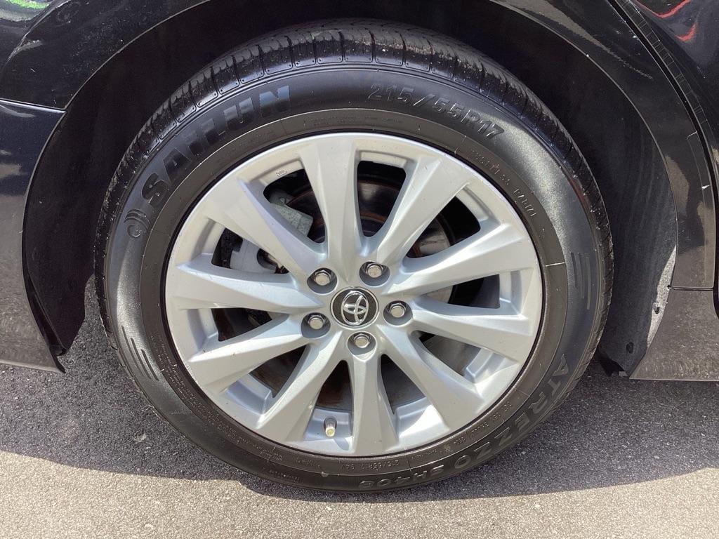 Toyota Camry L 2019