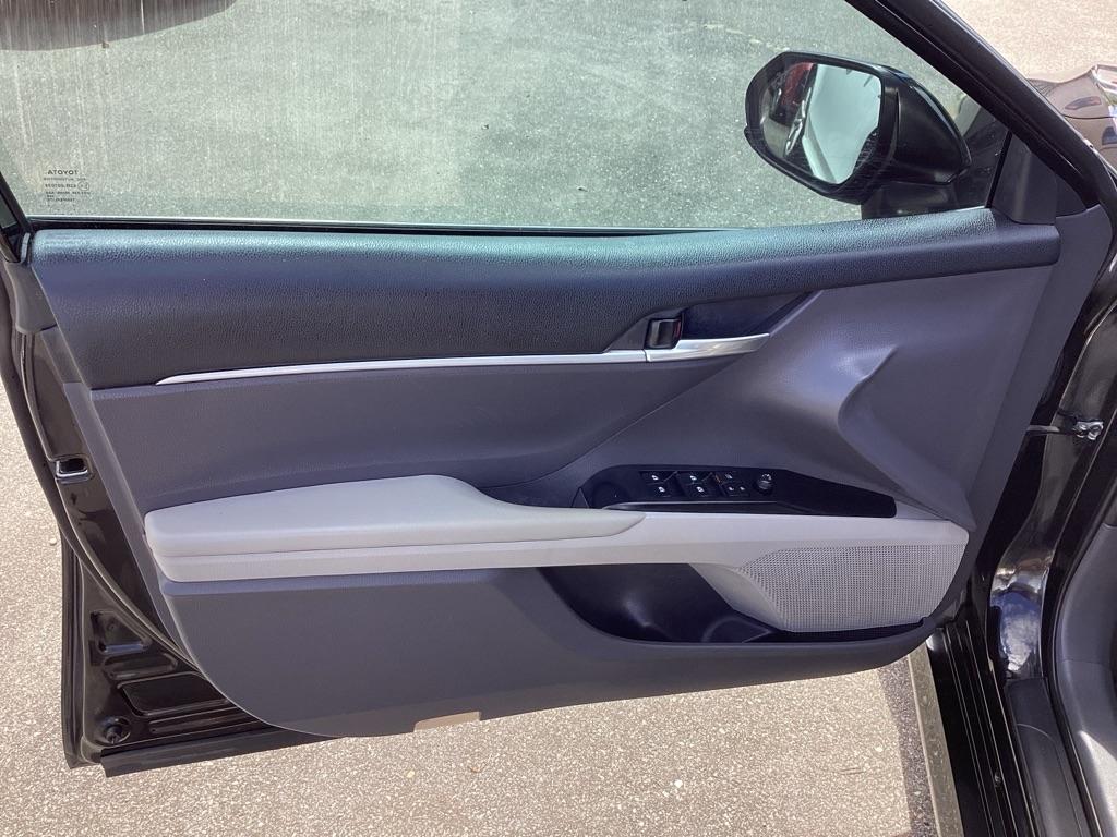 Toyota Camry L 2019