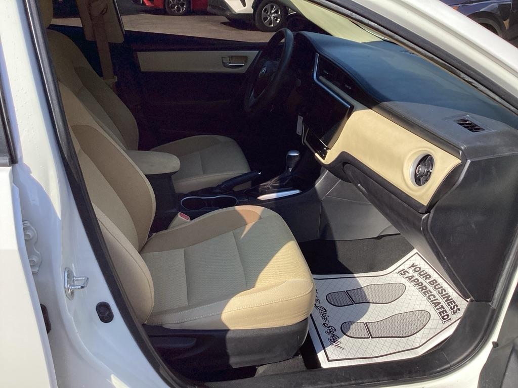 Toyota Corolla L CVT 2019