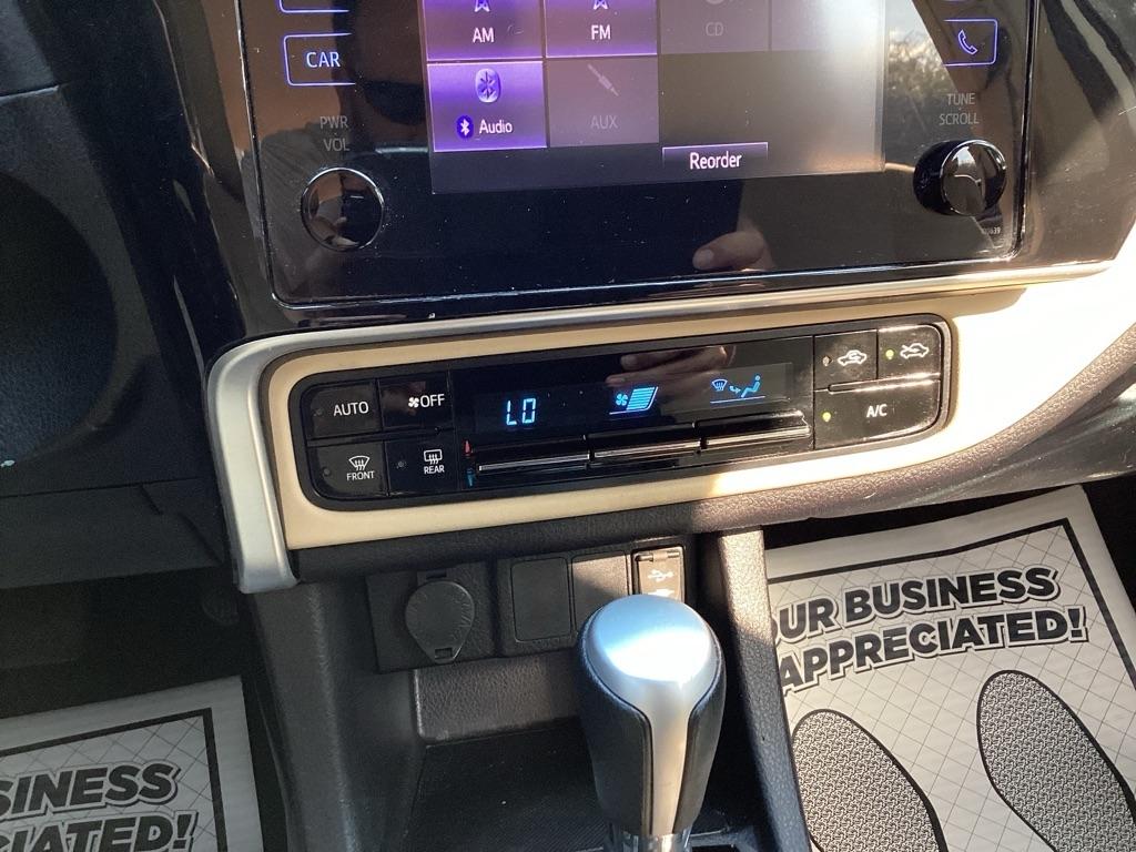 Toyota Corolla L CVT 2019