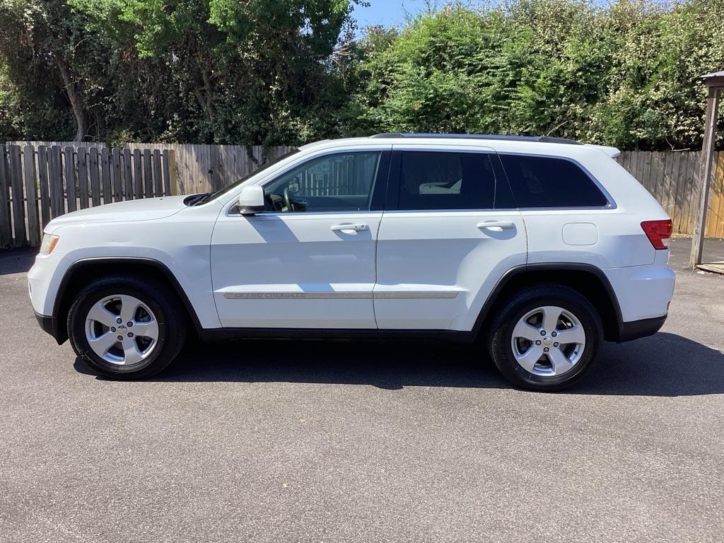 Jeep Grand Cherokee Laredo 2WD 2013