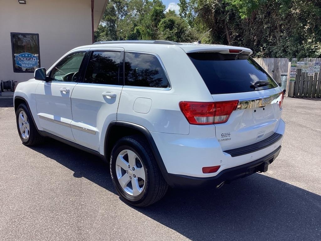 Jeep Grand Cherokee Laredo 2WD 2013