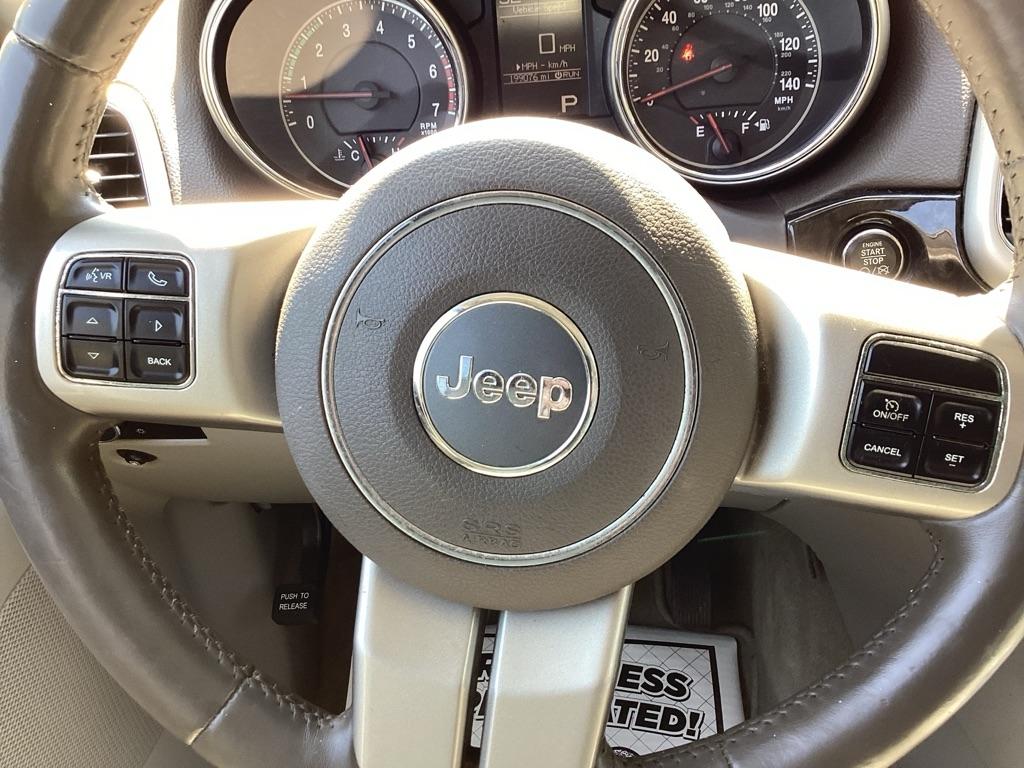 Jeep Grand Cherokee Laredo 2WD 2013