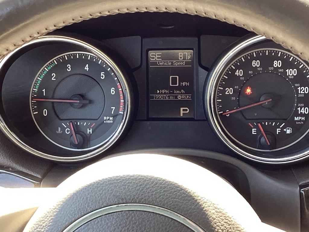Jeep Grand Cherokee Laredo 2WD 2013