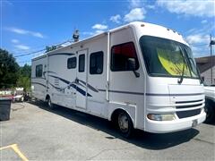 2002 Fleetwood Workhorse  2002 Fleetwood Workhorse