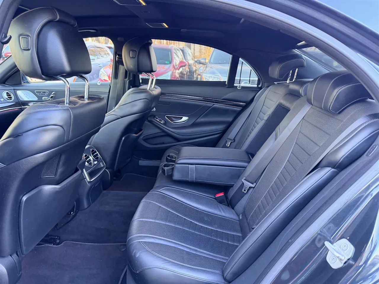 Mercedes-Benz S-Class S550 4MATIC 2014