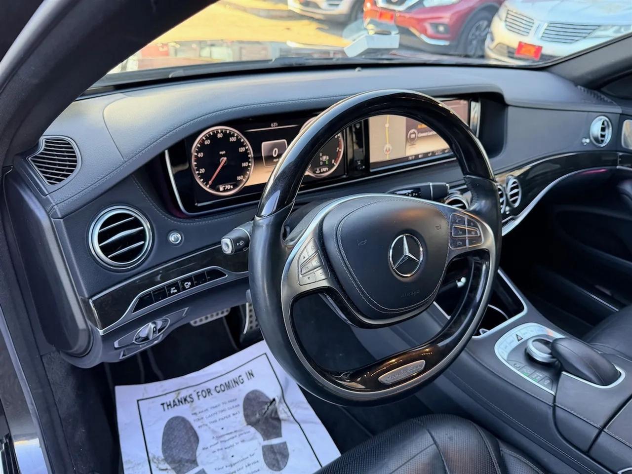 Mercedes-Benz S-Class S550 4MATIC 2014