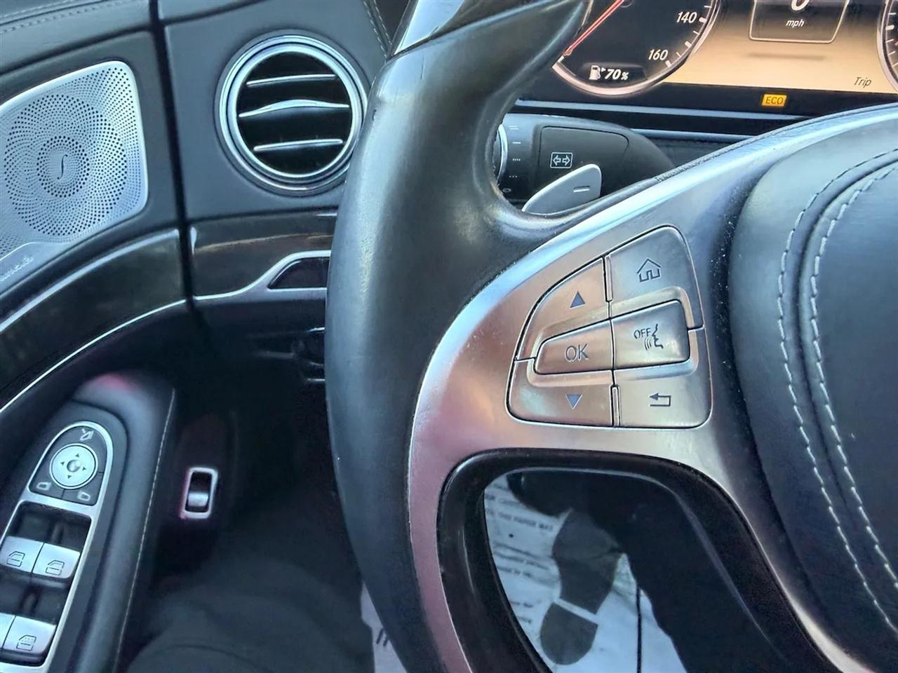 Mercedes-Benz S-Class S550 4MATIC 2014