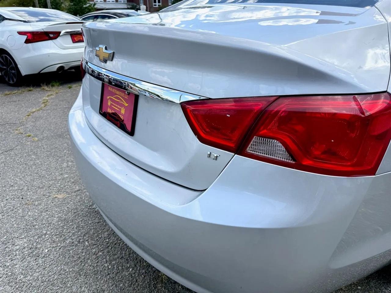 Chevrolet Impala LT 2019