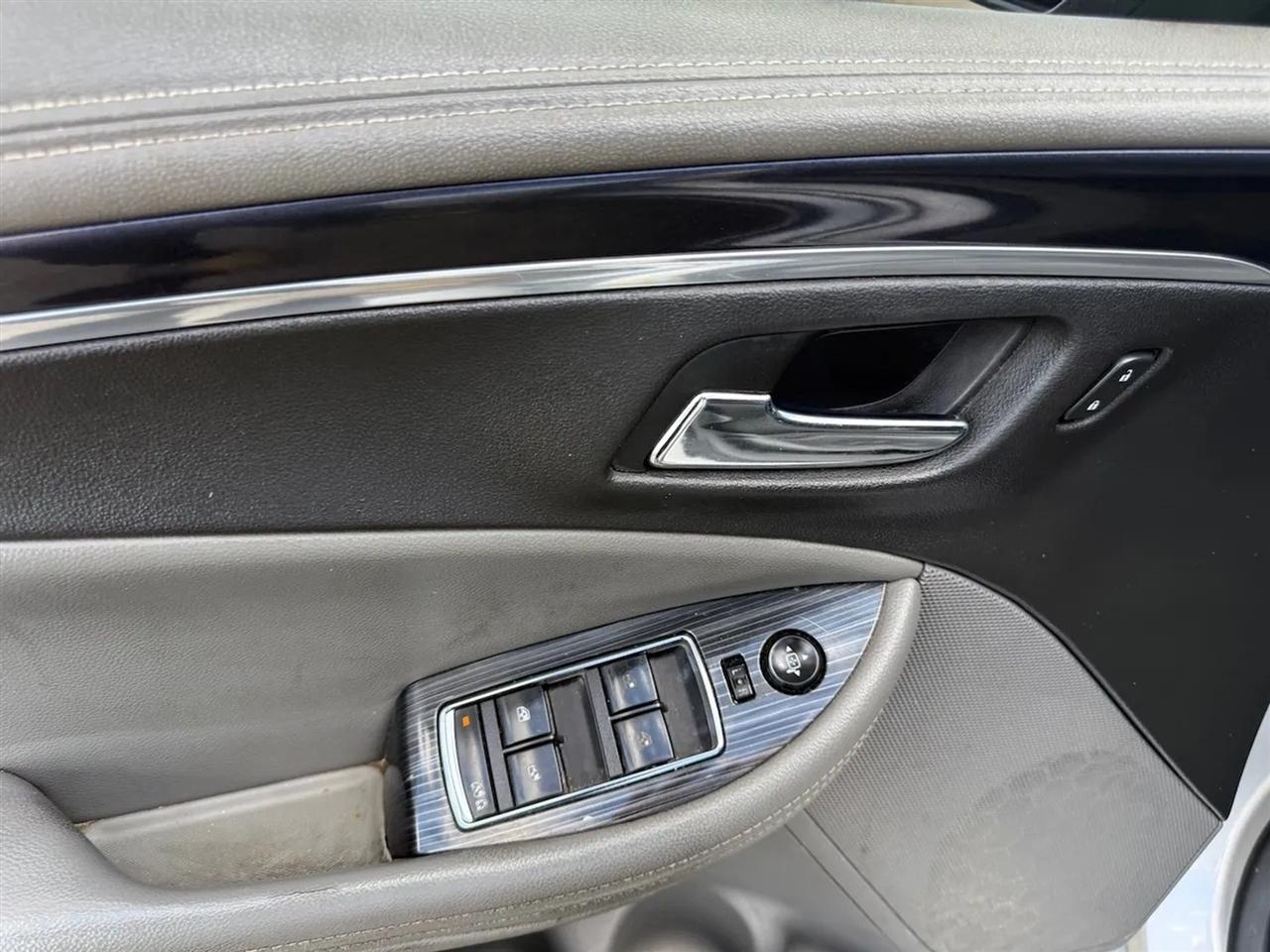 Chevrolet Impala LT 2019