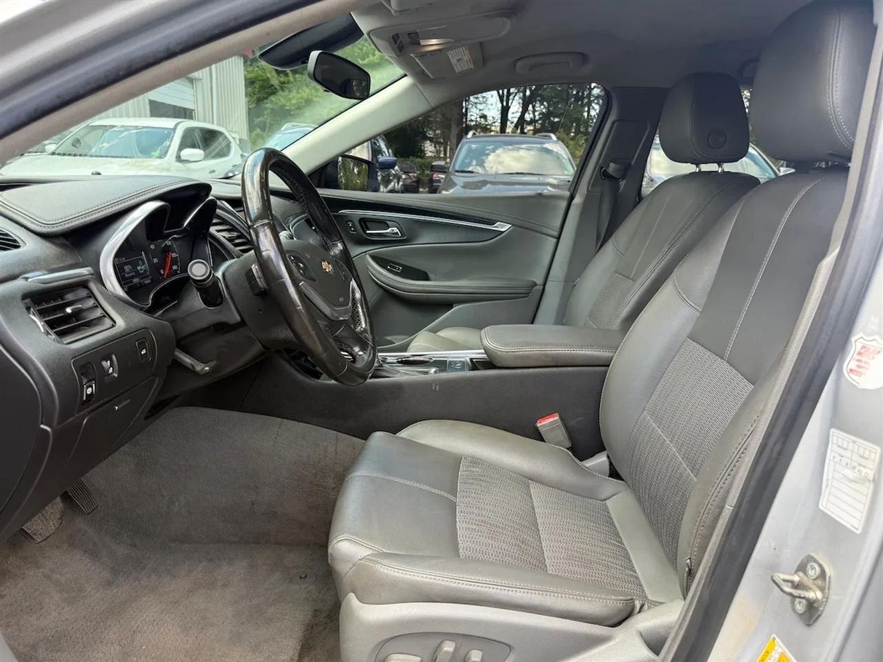 Chevrolet Impala LT 2019