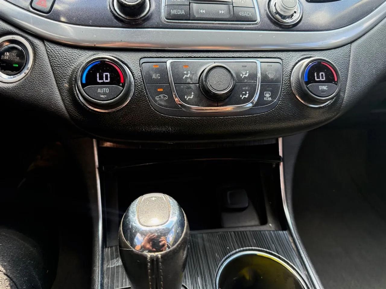 Chevrolet Impala LT 2019