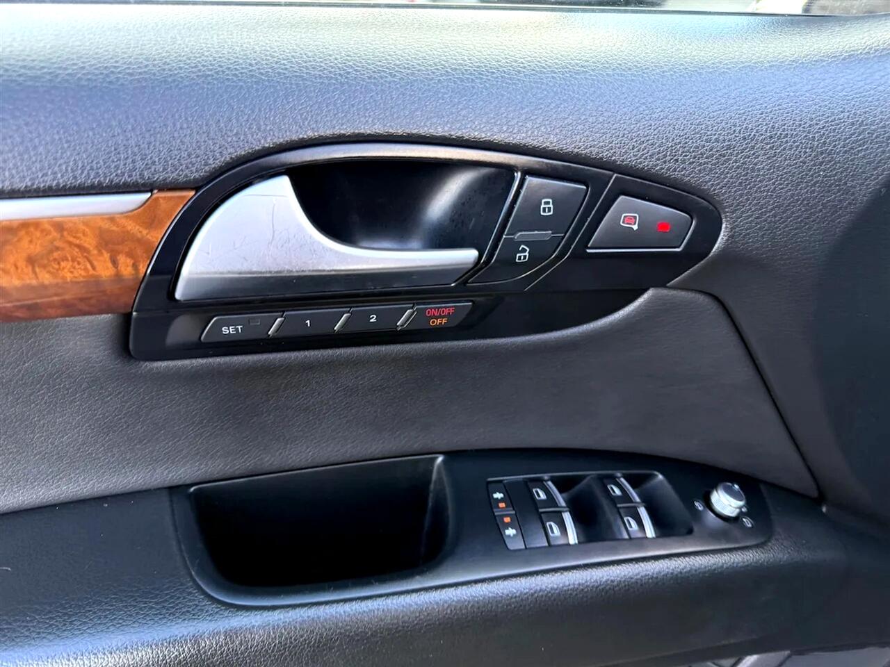 Audi Q7 3.0 Premium quattro 2014 Audi Q7 3.0 Premium quattro 2014