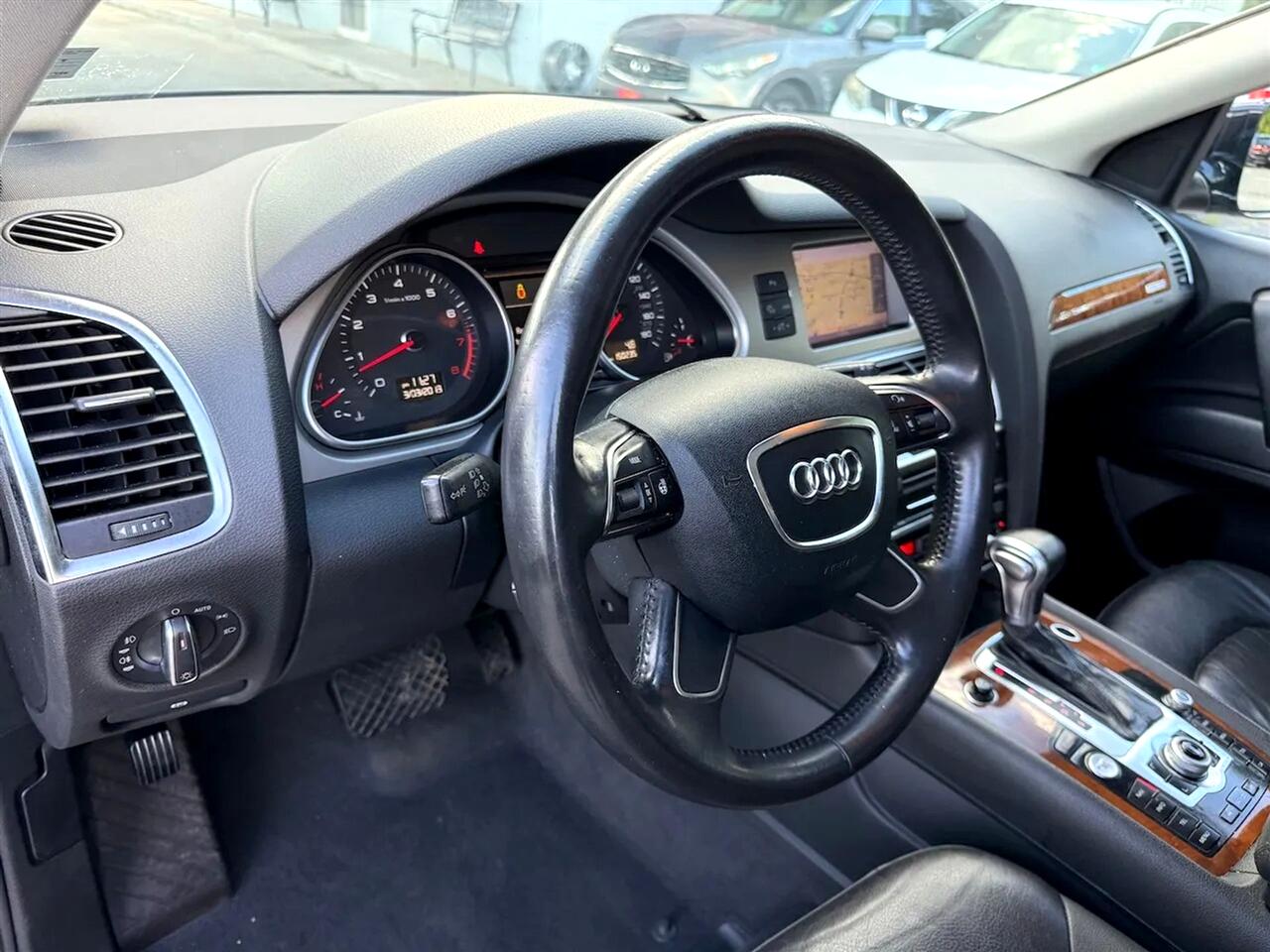 Audi Q7 3.0 Premium quattro 2014 Audi Q7 3.0 Premium quattro 2014