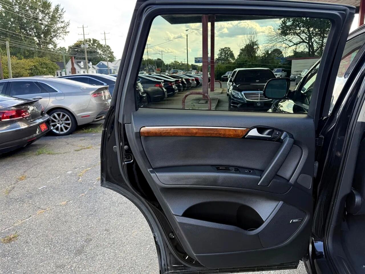 Audi Q7 3.0 Premium quattro 2014 Audi Q7 3.0 Premium quattro 2014