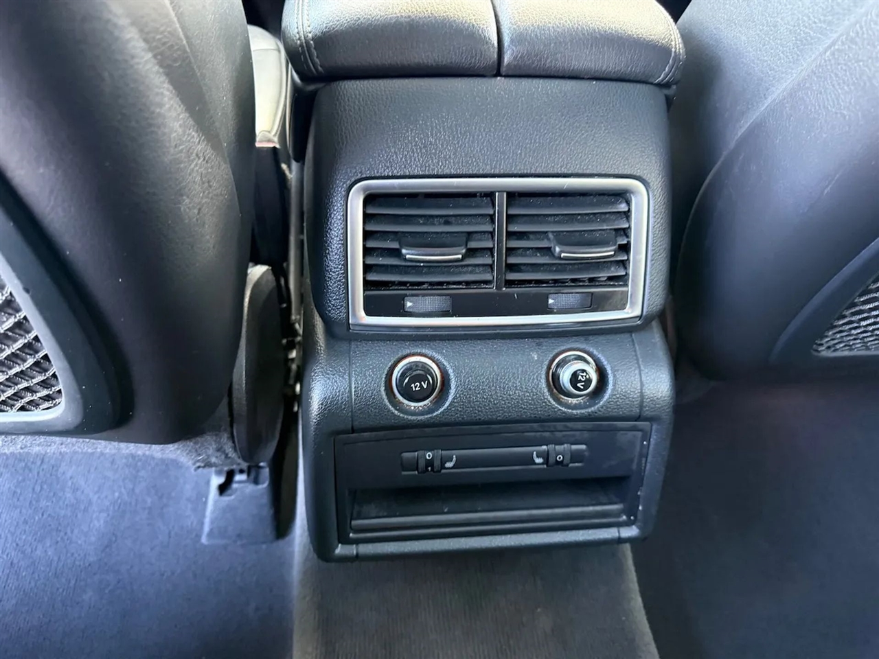 Audi Q7 3.0 Premium quattro 2014 Audi Q7 3.0 Premium quattro 2014