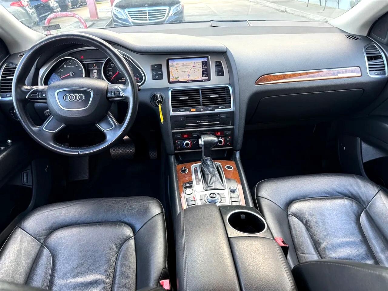 Audi Q7 3.0 Premium quattro 2014 Audi Q7 3.0 Premium quattro 2014