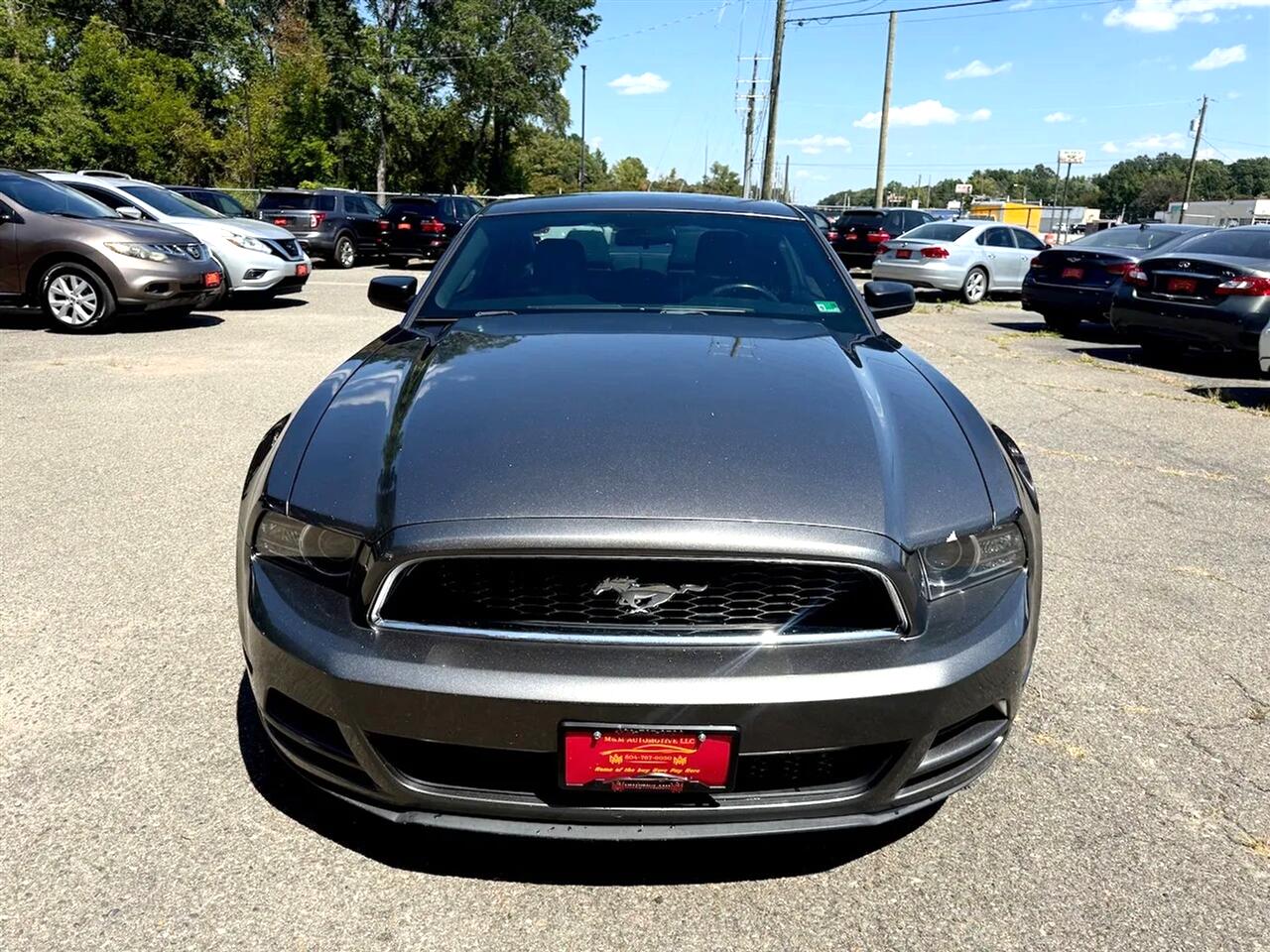 Ford Mustang V6 Coupe 2014 Ford Mustang V6 Coupe 2014