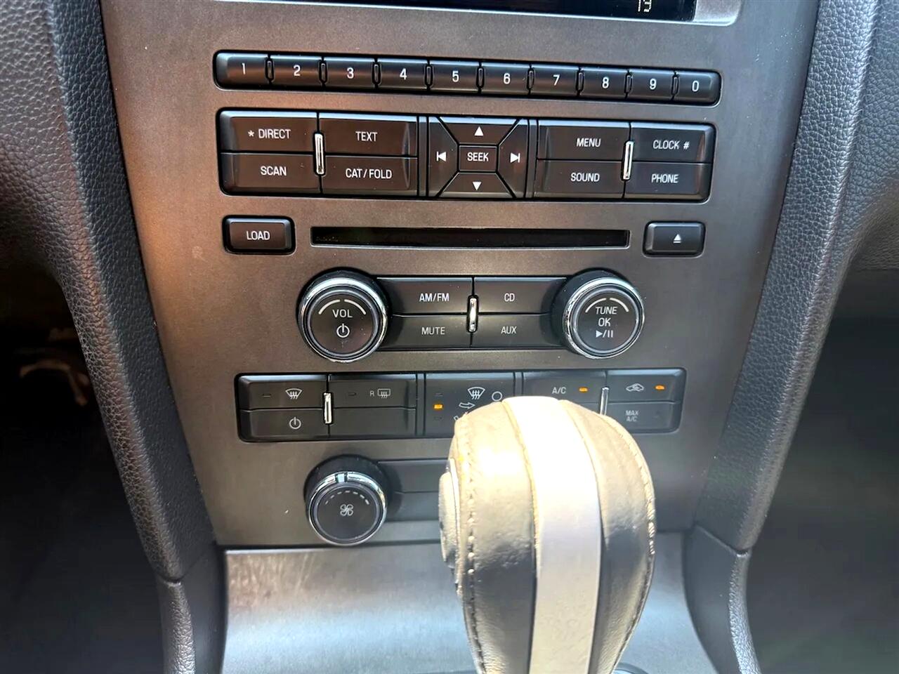 Ford Mustang V6 Coupe 2014 Ford Mustang V6 Coupe 2014