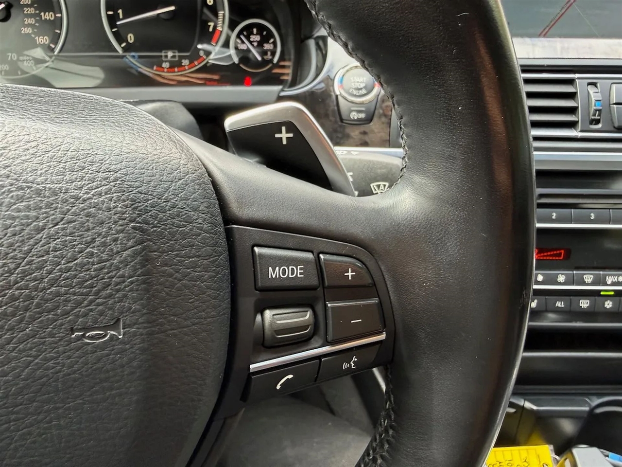 BMW 6-Series 640i Convertible 2012 BMW 6-Series 640i Convertible 2012